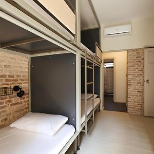 Dormitory Room Mixed